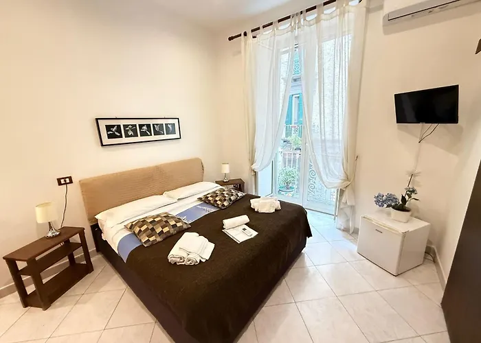 Bed&Breakfast Plebiscito Home Napoli